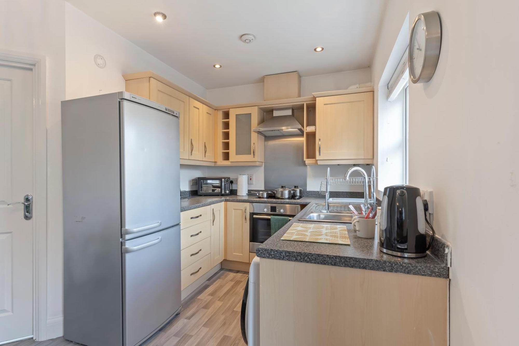 Ava'S Apartment - 1 Bedroom In Solihull Centre - Free Parking - Wi-Fi Exterior photo